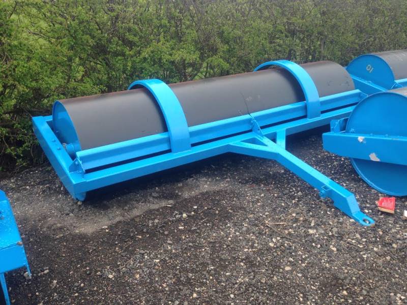 Land Roller painted and galvanised Machinery for Sale